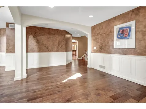 1209 Lewis SW Hutchinson MN 55350
