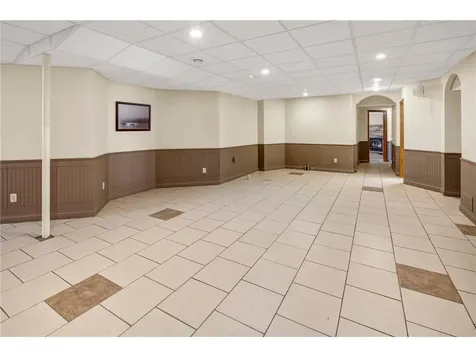 1209 Lewis SW Hutchinson MN 55350