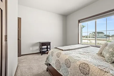 2089 67th Avenue S Fargo ND 58104