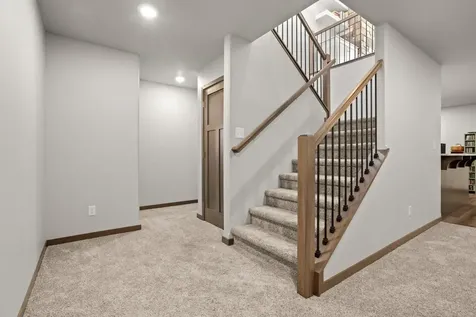 2089 67th Avenue S Fargo ND 58104