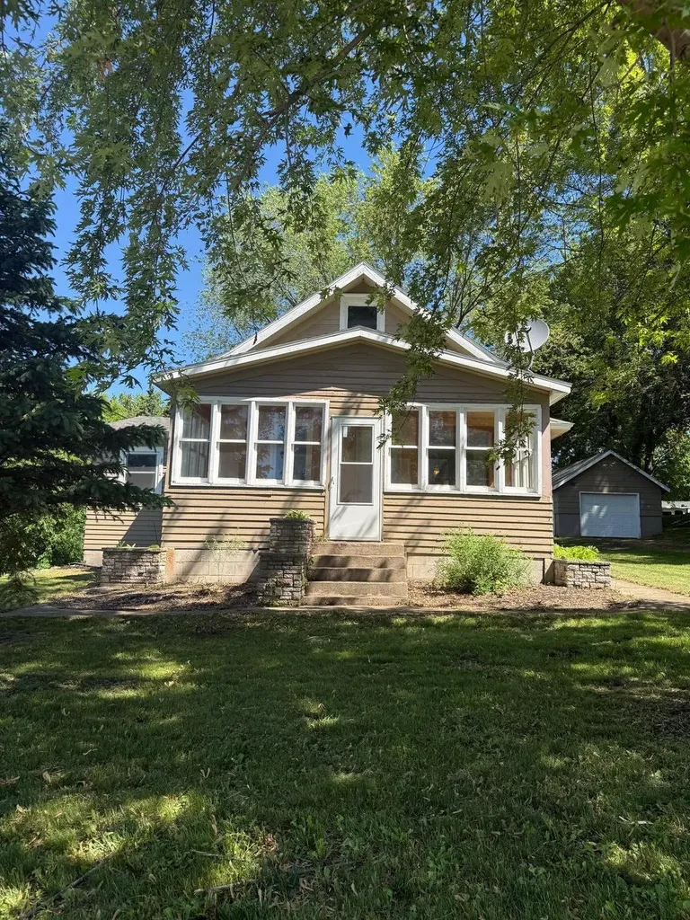 131 Gertrude Street Holdingford MN 56340