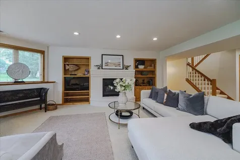 7806 Bush Lake Drive Bloomington MN 55438