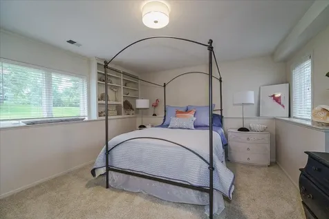 7806 Bush Lake Drive Bloomington MN 55438