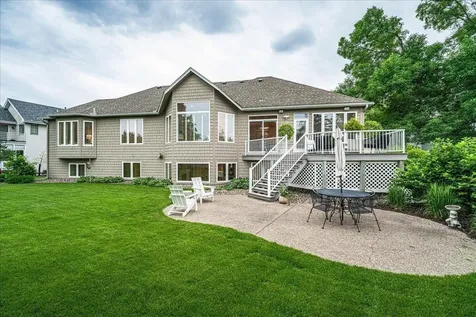 7806 Bush Lake Drive Bloomington MN 55438