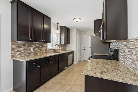 5841 Boone Avenue N New Hope MN 55428