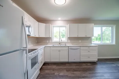 528 E St Charles Avenue Fergus Falls MN 56537