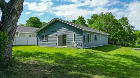 528 E St Charles Avenue Fergus Falls MN 56537