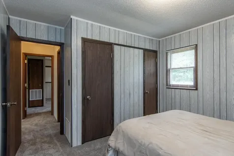 28457 Splithand Road Grand Rapids MN 55744