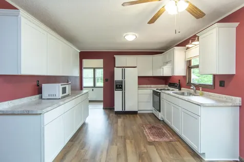 28457 Splithand Road Grand Rapids MN 55744
