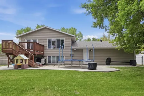 3022 14th Avenue S Moorhead MN 56560