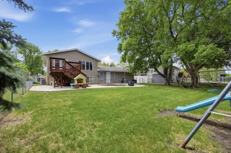 3022 14th Avenue S Moorhead MN 56560