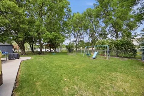 3022 14th Avenue S Moorhead MN 56560