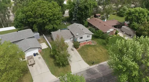 3022 14th Avenue S Moorhead MN 56560