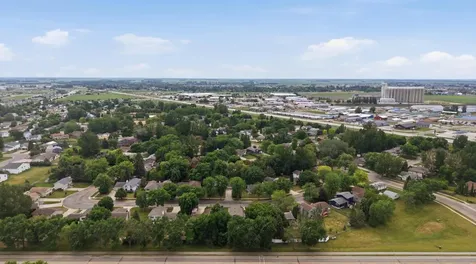 3022 14th Avenue S Moorhead MN 56560