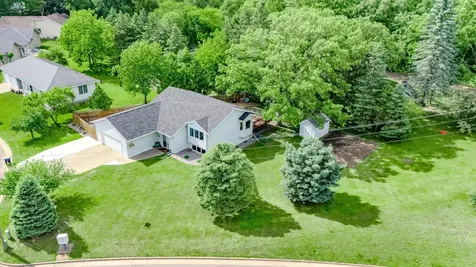 73 St Joseph Lane Little Falls MN 56345