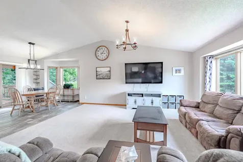 73 St Joseph Lane Little Falls MN 56345