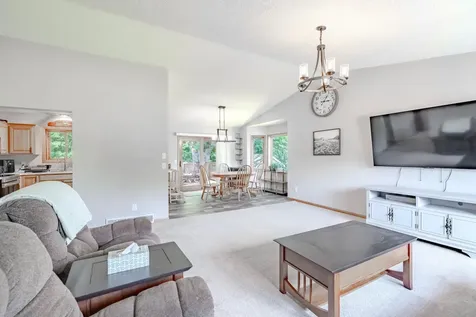 73 St Joseph Lane Little Falls MN 56345
