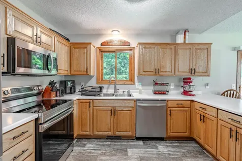 73 St Joseph Lane Little Falls MN 56345