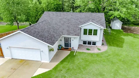 73 St Joseph Lane Little Falls MN 56345