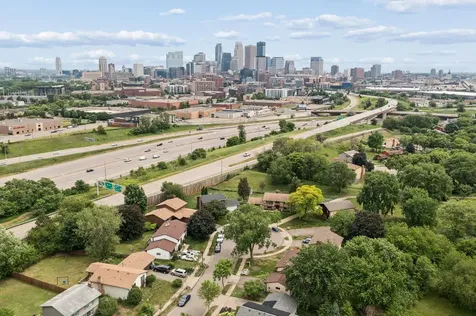 1613 Lyn Curve Avenue N Minneapolis MN 55411