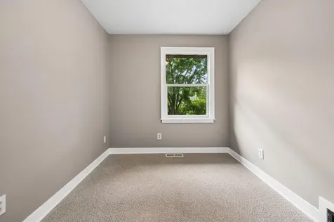 1613 Lyn Curve Avenue N Minneapolis MN 55411