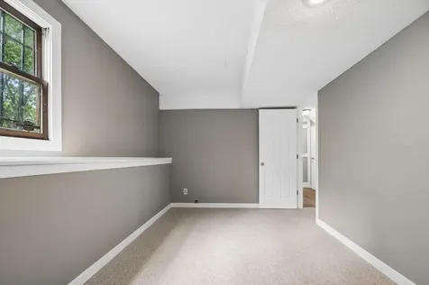 1613 Lyn Curve Avenue N Minneapolis MN 55411