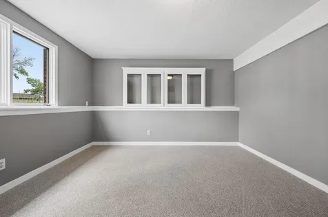 1613 Lyn Curve Avenue N Minneapolis MN 55411