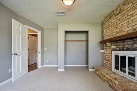 1613 Lyn Curve Avenue N Minneapolis MN 55411