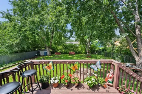 1613 Lyn Curve Avenue N Minneapolis MN 55411