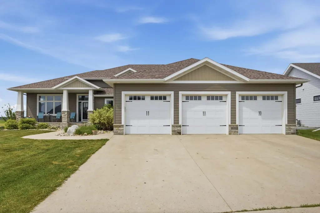441 Tessa Drive Moorhead MN 56560