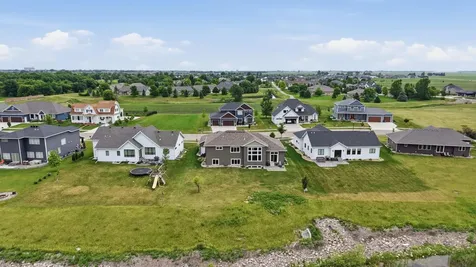441 Tessa Drive Moorhead MN 56560