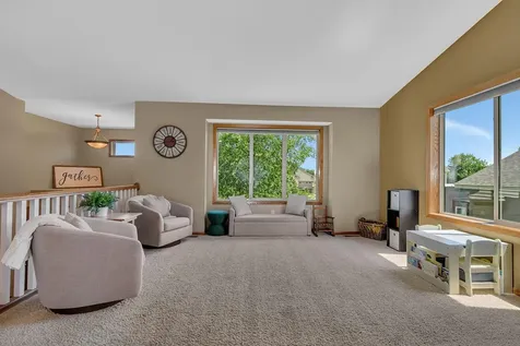 984 Waters Edge Circle Avon MN 56310