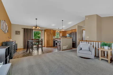 984 Waters Edge Circle Avon MN 56310