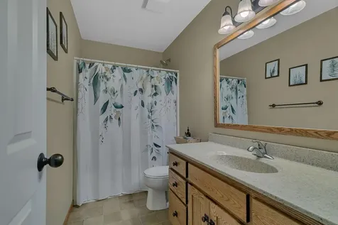 984 Waters Edge Circle Avon MN 56310