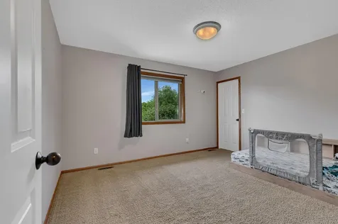 984 Waters Edge Circle Avon MN 56310