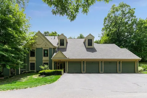 15735 26th Avenue N Plymouth MN 55447