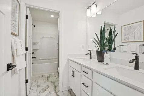 7476 Lotus Lane Lino Lakes MN 55038
