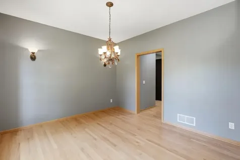 6123 169th Street W Lakeville MN 55024