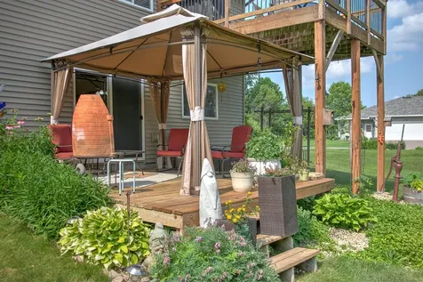 300 101st Court NE Blaine MN 55434