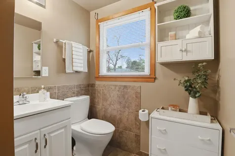 9306 Oakland Avenue S Bloomington MN 55420