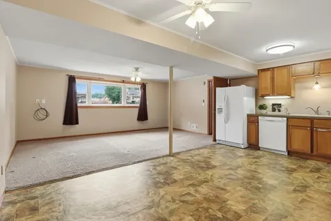 9306 Oakland Avenue S Bloomington MN 55420