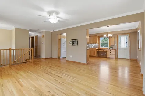 9306 Oakland Avenue S Bloomington MN 55420