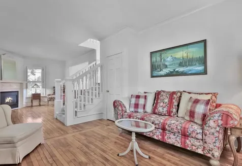 5865 Eureka Road Shorewood MN 55331