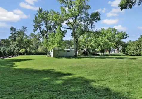 5865 Eureka Road Shorewood MN 55331