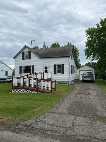 11 4th Street N Sabin MN 56580