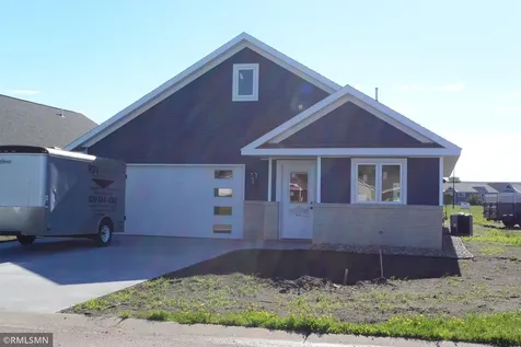 1506 Elsie Drive N Glencoe MN 55336