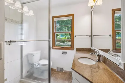 2670 Regent Avenue N Golden Valley MN 55422