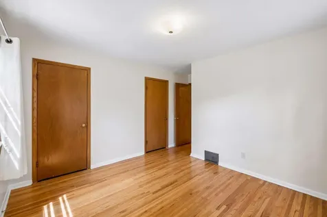 2670 Regent Avenue N Golden Valley MN 55422