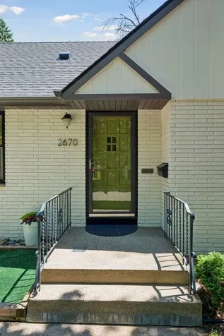 2670 Regent Avenue N Golden Valley MN 55422