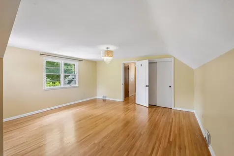 2670 Regent Avenue N Golden Valley MN 55422